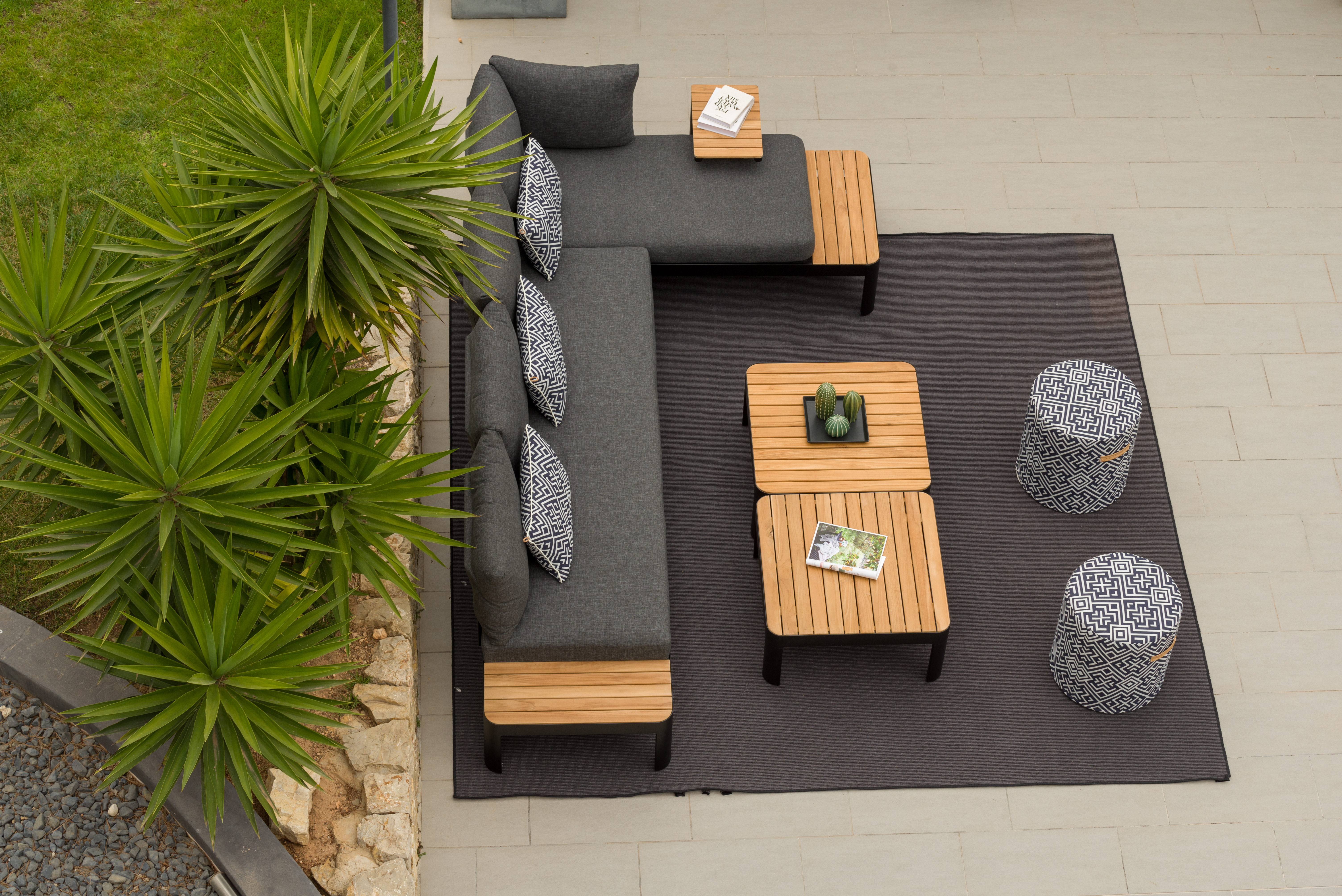 LIFESTYLE GARDEN Gartensofa PORTALS