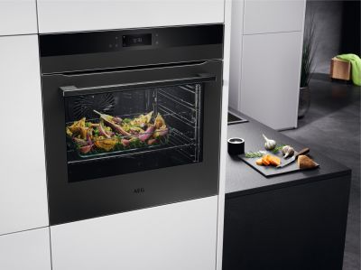 AEG Einbaubackofen GB6080PT